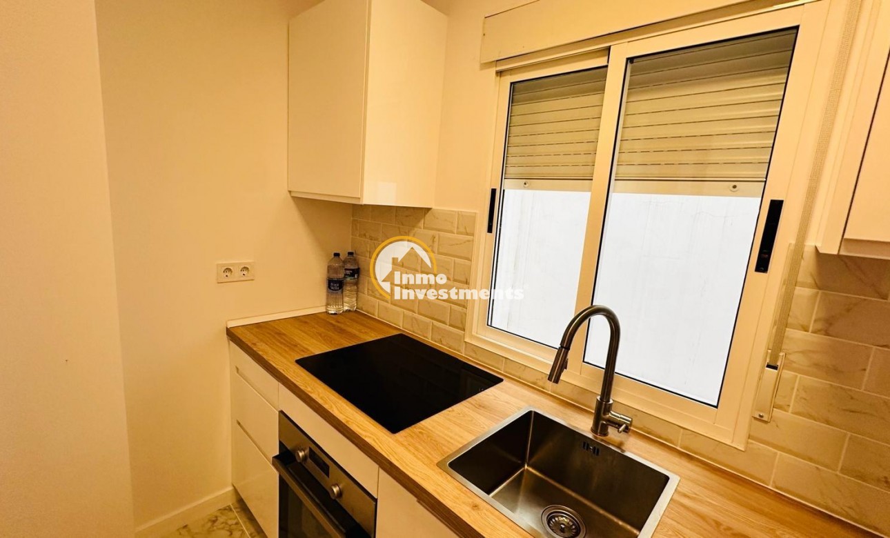 Reventa - Apartamento - Torrevieja - Acequion