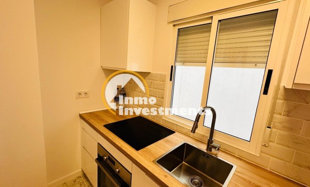 Reventa - Apartamento - Torrevieja - Acequion