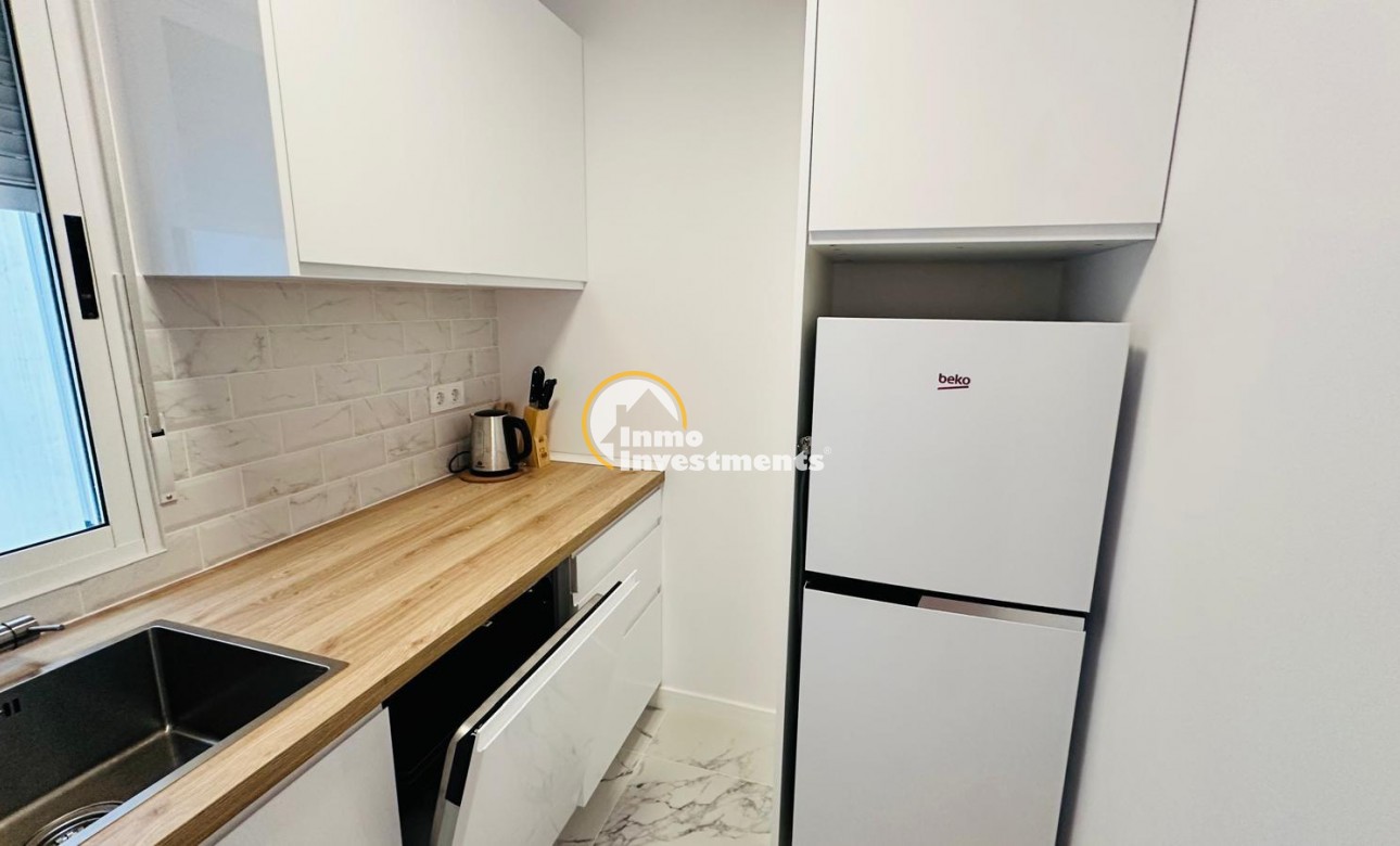 Reventa - Apartamento - Torrevieja - Acequion