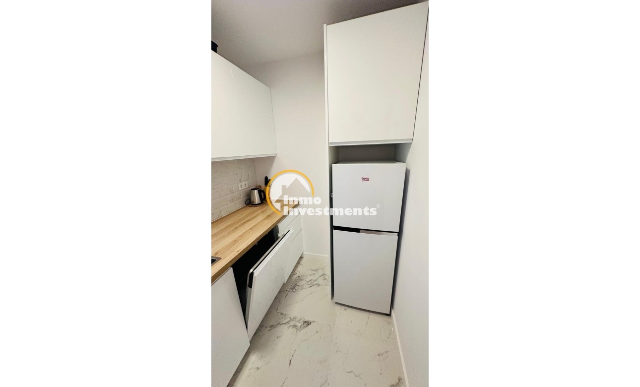 Reventa - Apartamento - Torrevieja - Acequion