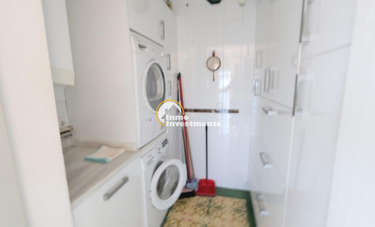 Resale - Villa - Villamartin - Plaza