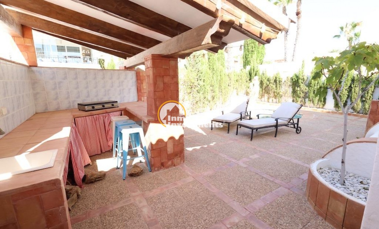 Resale - Villa - Villamartin - Plaza