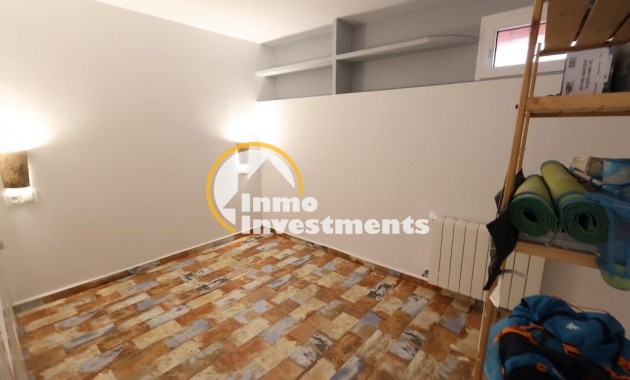 Resale - Villa - Villamartin - Plaza