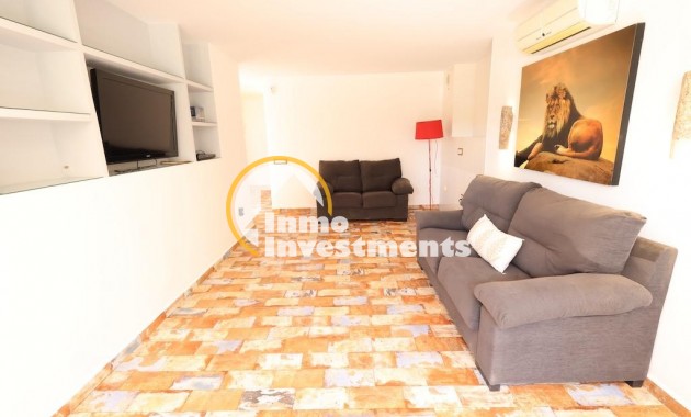 Resale - Villa - Villamartin - Plaza