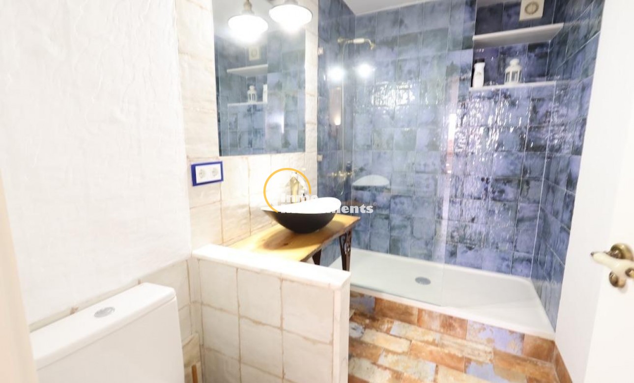 Resale - Villa - Villamartin - Plaza