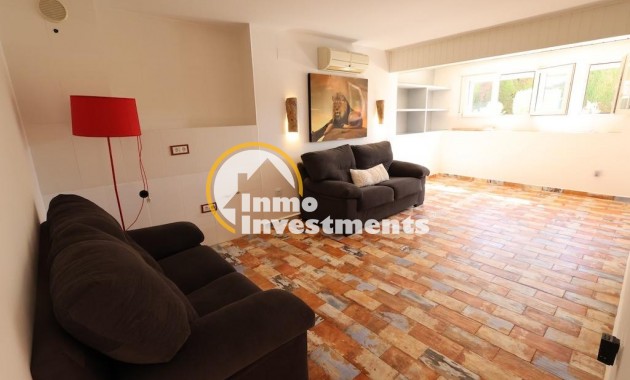 Resale - Villa - Villamartin - Plaza