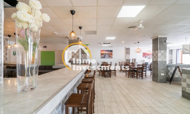 Alquiler larga temporada - Local comercial - San Fulgencio - La Marina