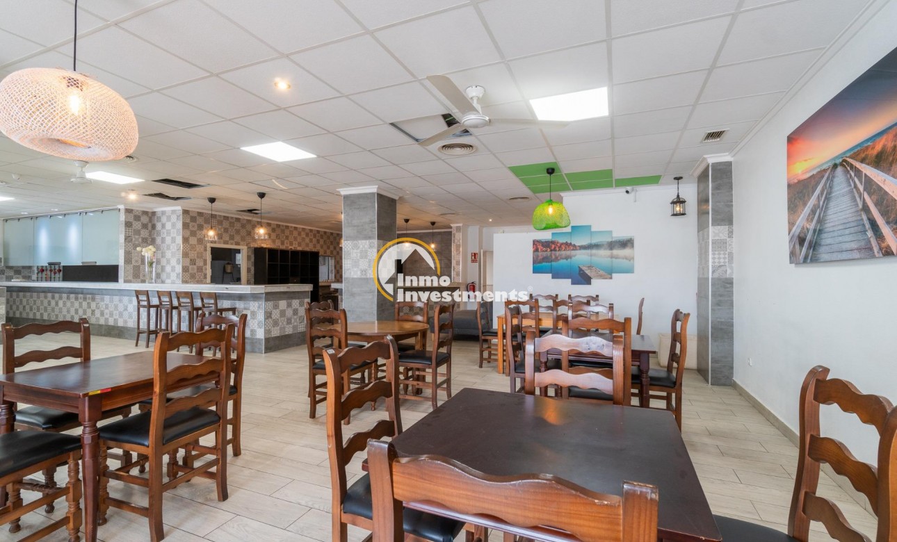 Alquiler larga temporada - Local comercial - San Fulgencio - La Marina