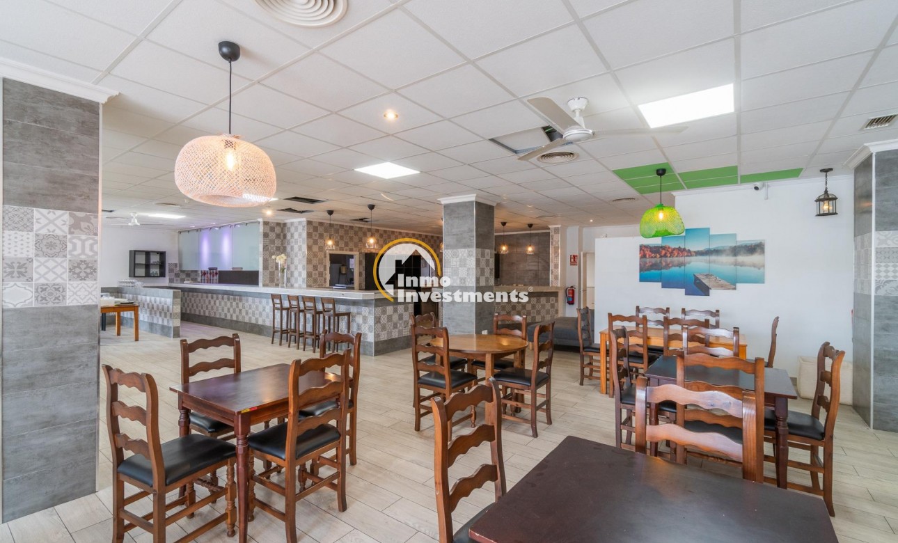 Alquiler larga temporada - Local comercial - San Fulgencio - La Marina