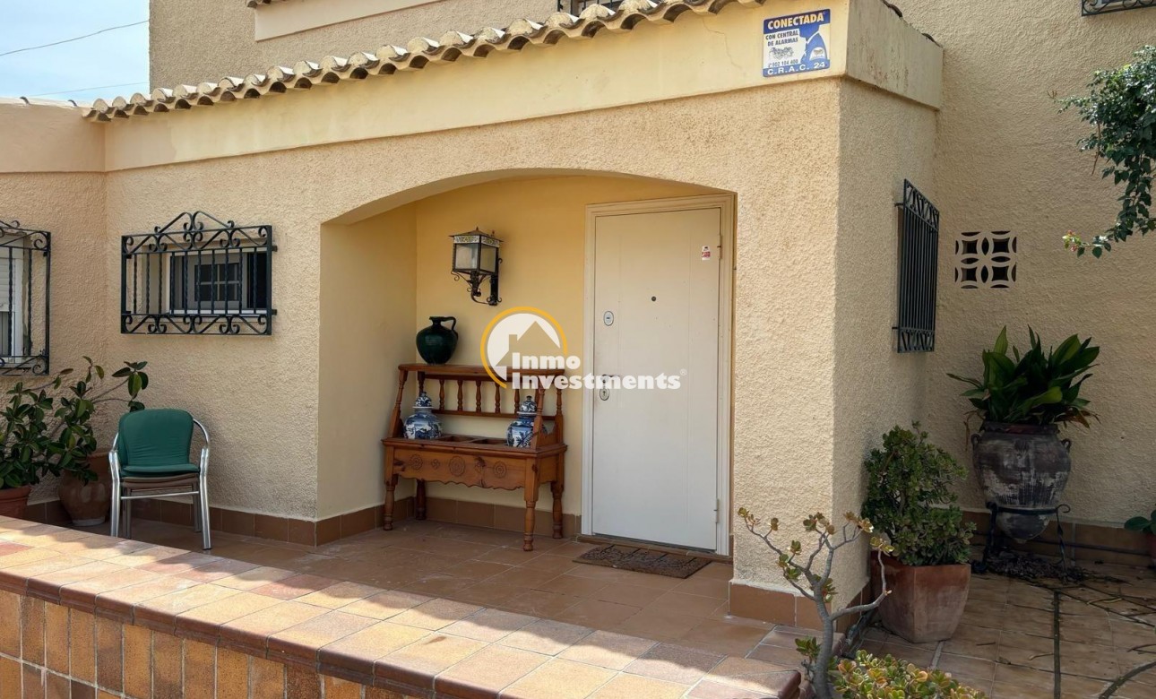 Resale - Villa - Torrevieja - Los Balcones - Los Altos del Edén
