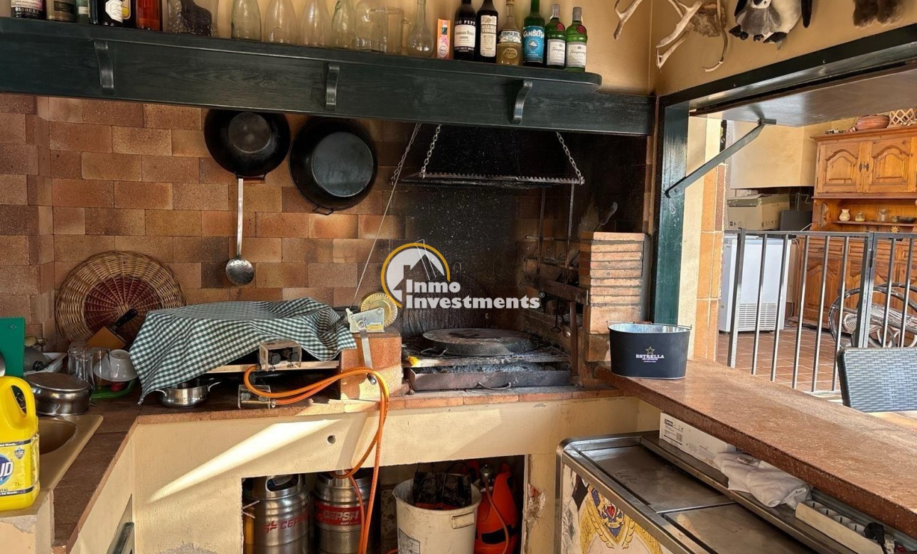 Resale - Villa - Torrevieja - Los Balcones - Los Altos del Edén