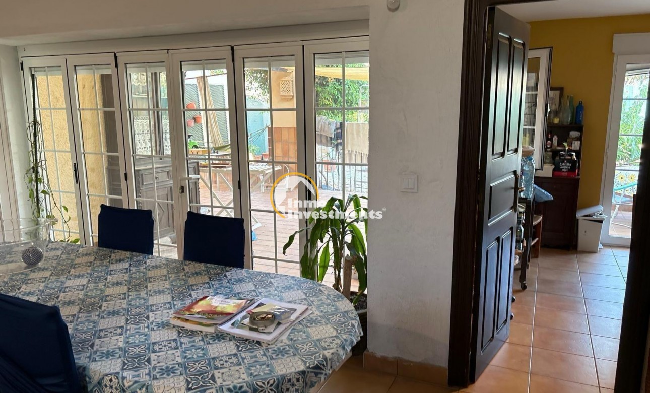 Resale - Villa - Torrevieja - Los Balcones - Los Altos del Edén