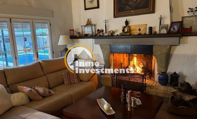 Resale - Villa - Torrevieja - Los Balcones - Los Altos del Edén