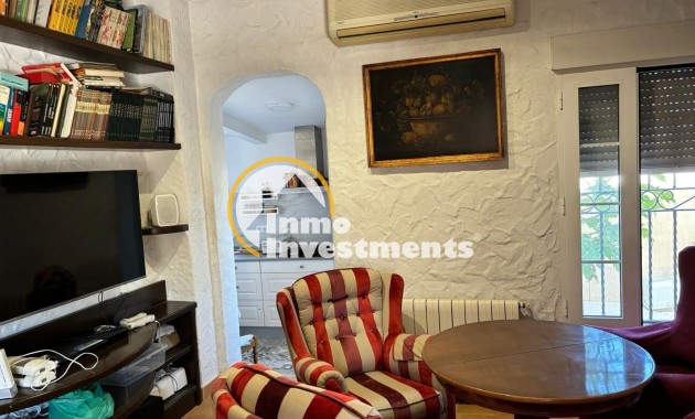 Resale - Villa - Torrevieja - Los Balcones - Los Altos del Edén