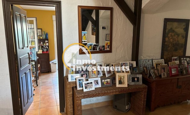 Resale - Villa - Torrevieja - Los Balcones - Los Altos del Edén