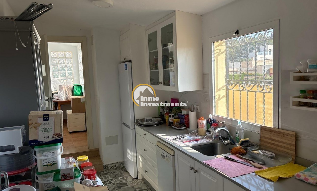 Resale - Villa - Torrevieja - Los Balcones - Los Altos del Edén