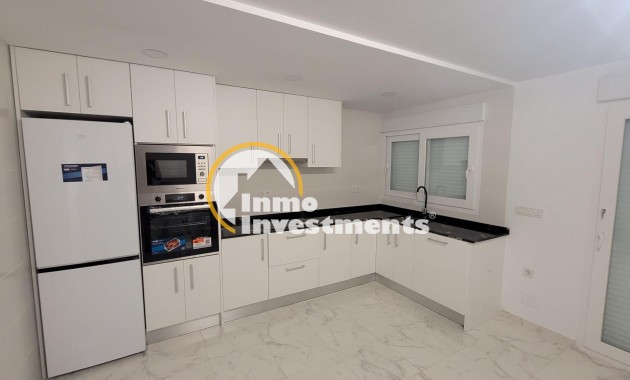 Resale - Villa - Torrevieja - Los Balcones - Los Altos del Edén