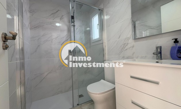 Resale - Villa - Torrevieja - Los Balcones - Los Altos del Edén