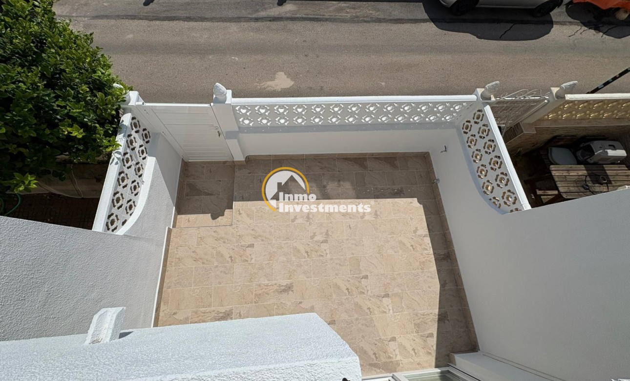 Resale - Villa - Torrevieja - Los Balcones - Los Altos del Edén