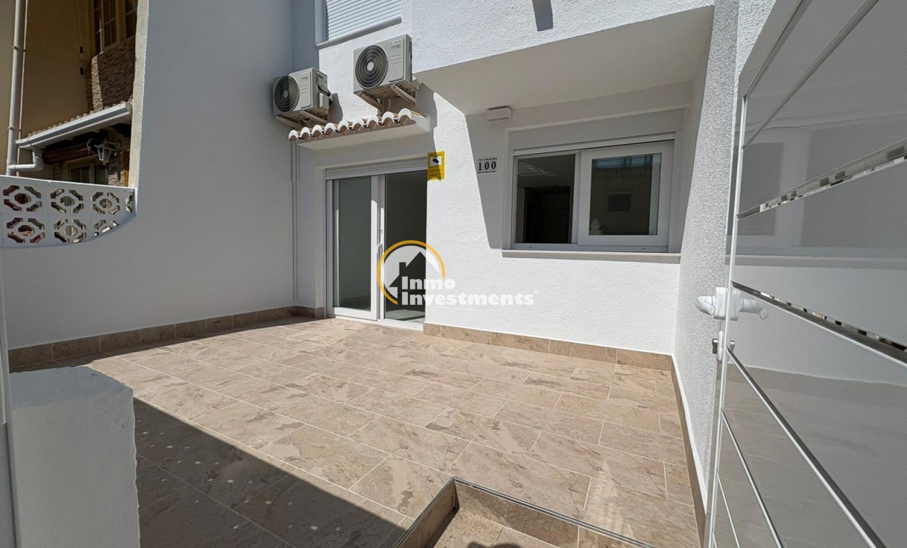 Resale - Villa - Torrevieja - Los Balcones - Los Altos del Edén