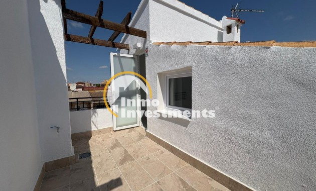 Resale - Villa - Torrevieja - Los Balcones - Los Altos del Edén