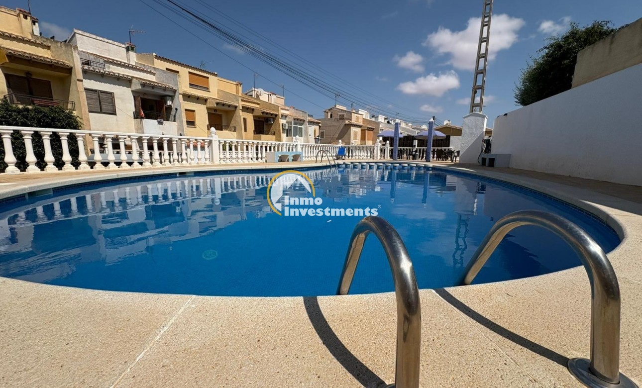 Resale - Villa - Torrevieja - Los Balcones - Los Altos del Edén