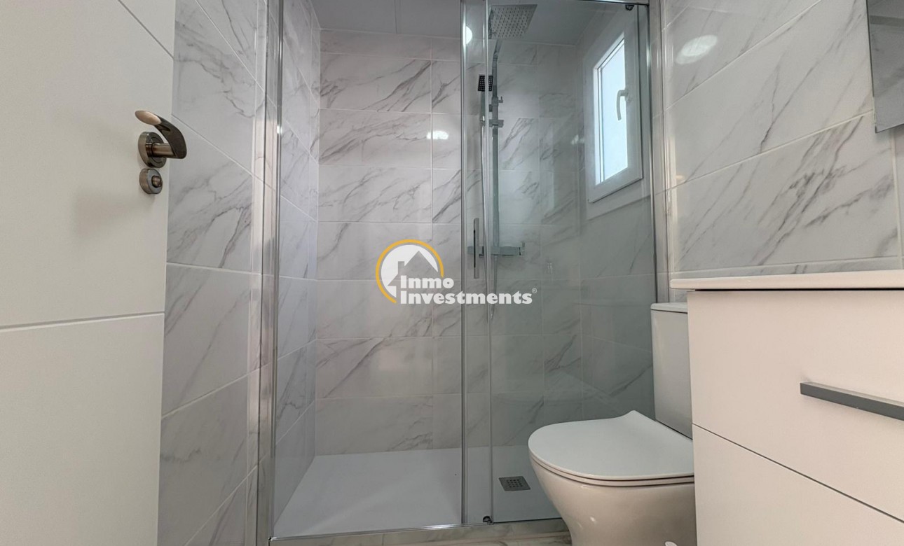 Resale - Villa - Torrevieja - Los Balcones - Los Altos del Edén