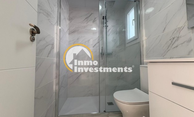 Resale - Villa - Torrevieja - Los Balcones - Los Altos del Edén