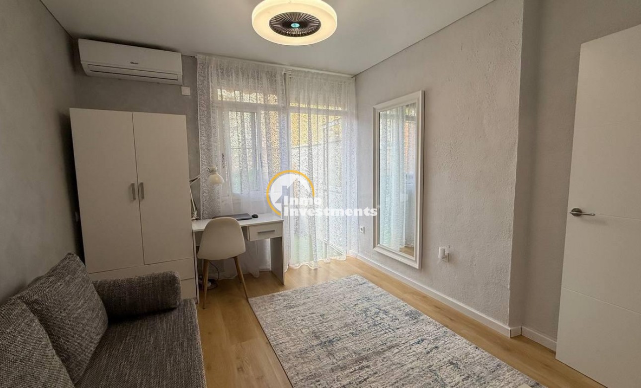 Reventa - Bungalow - Torrevieja - Los Frutales