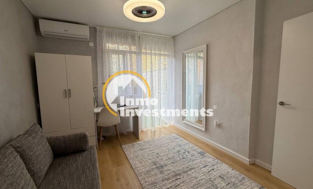 Reventa - Bungalow - Torrevieja - Los Frutales