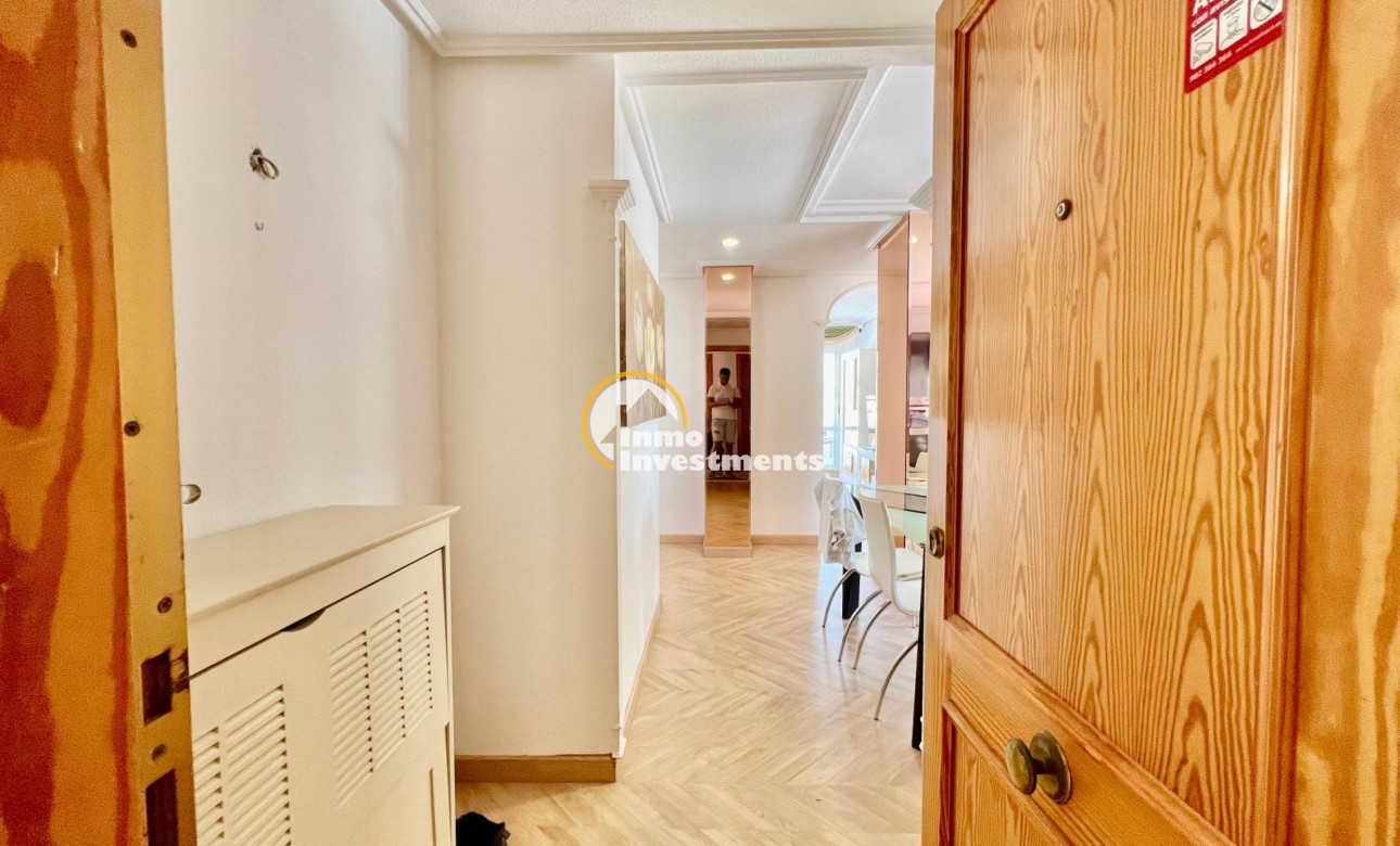 Reventa - Ático - Torrevieja - La Mata pueblo