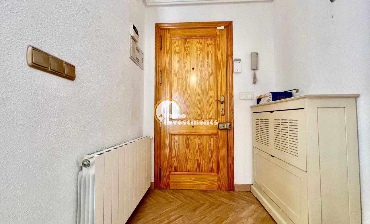 Reventa - Ático - Torrevieja - La Mata pueblo