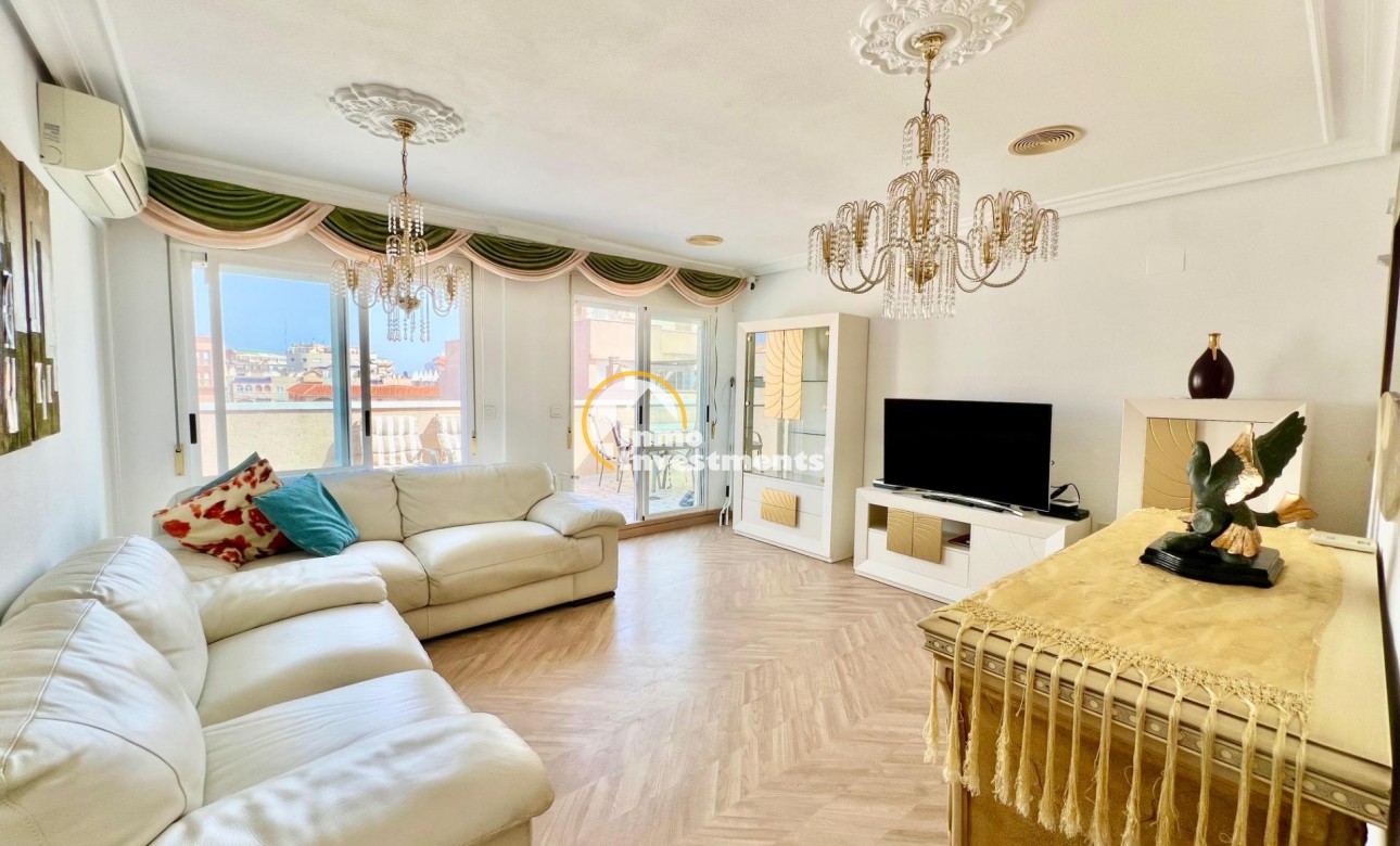 Reventa - Ático - Torrevieja - La Mata pueblo