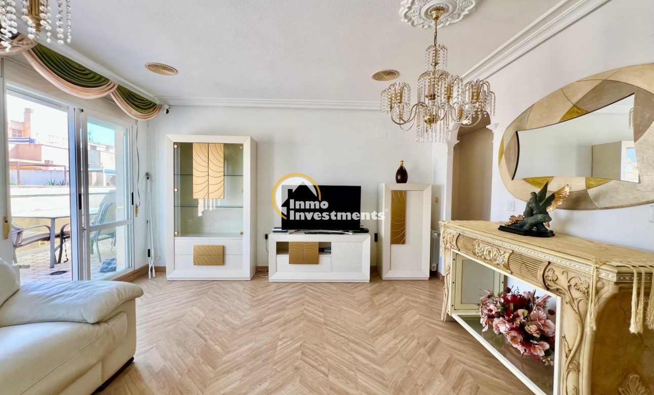 Reventa - Ático - Torrevieja - La Mata pueblo