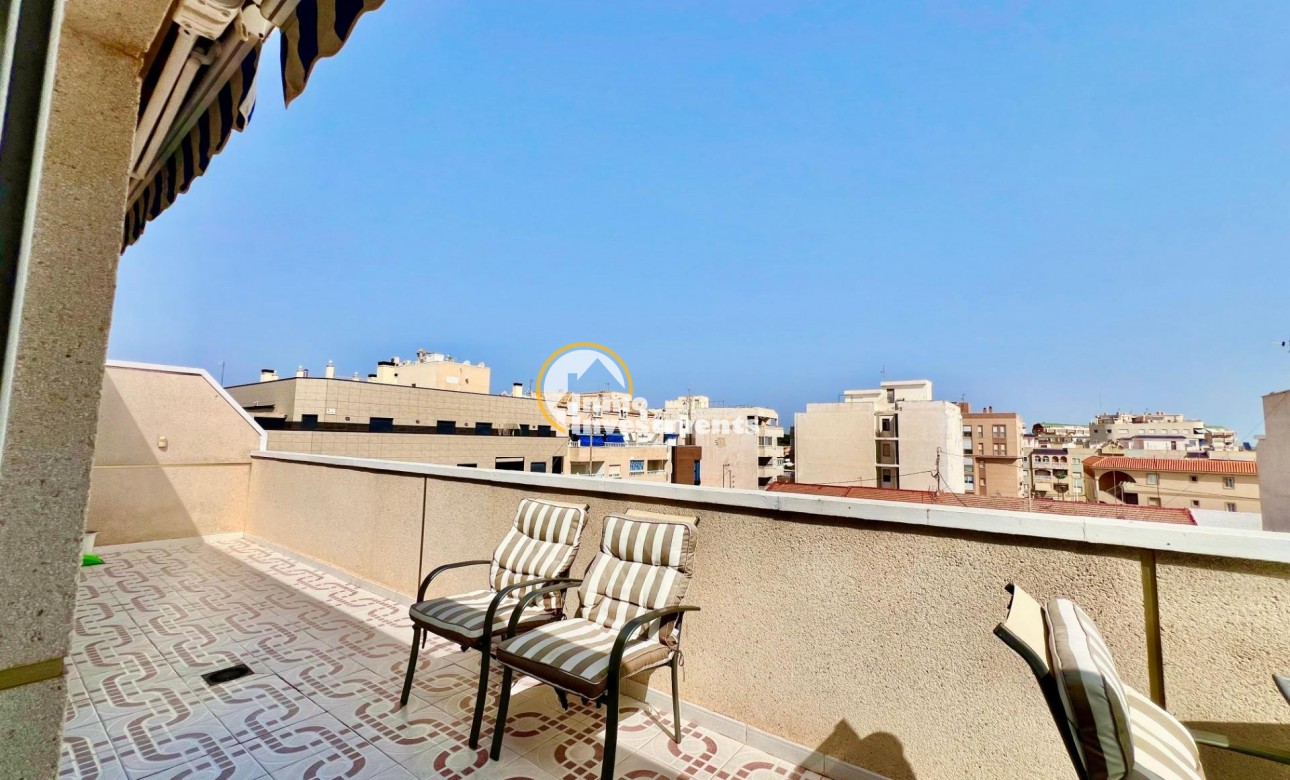 Reventa - Ático - Torrevieja - La Mata pueblo