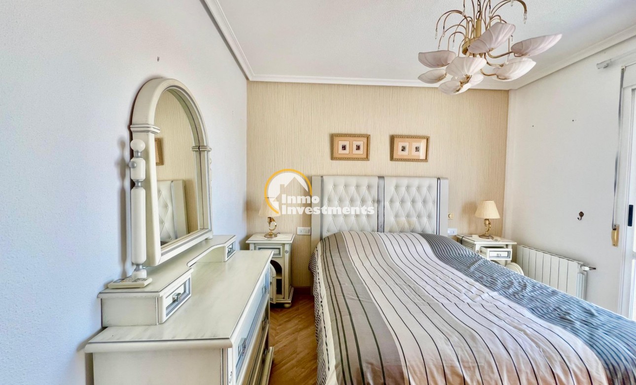 Reventa - Ático - Torrevieja - La Mata pueblo