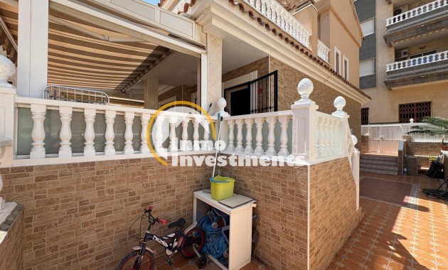 Reventa - Chalet independiente - Guardamar del Segura - Urbanizaciones