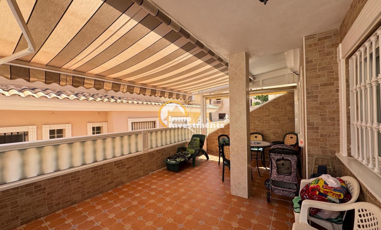 Reventa - Chalet independiente - Guardamar del Segura - Urbanizaciones