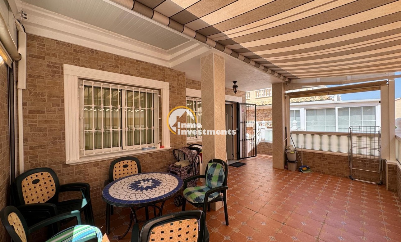 Reventa - Chalet independiente - Guardamar del Segura - Urbanizaciones