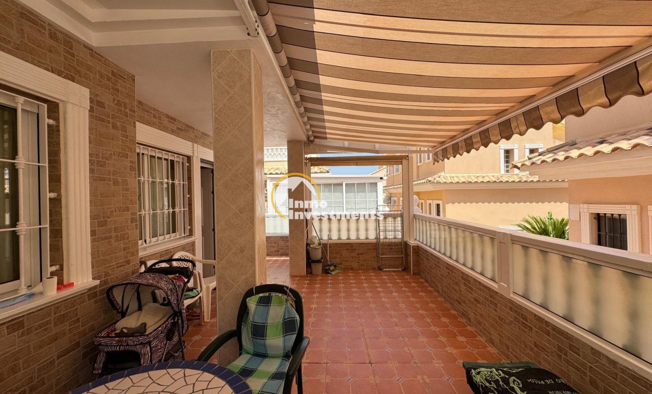 Reventa - Chalet independiente - Guardamar del Segura - Urbanizaciones