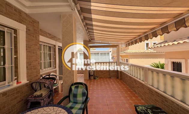 Reventa - Chalet independiente - Guardamar del Segura - Urbanizaciones