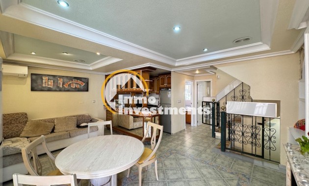 Reventa - Chalet independiente - Guardamar del Segura - Urbanizaciones