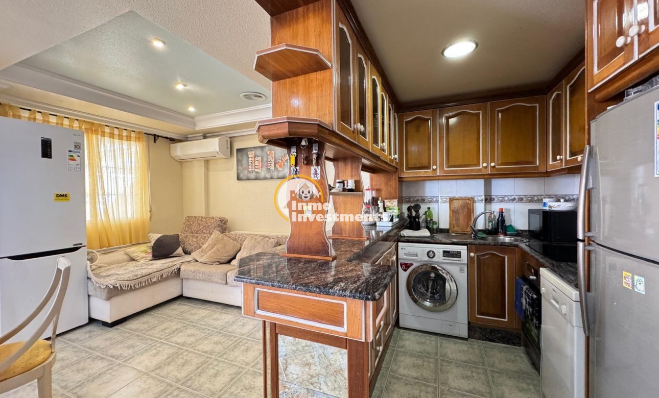 Reventa - Chalet independiente - Guardamar del Segura - Urbanizaciones