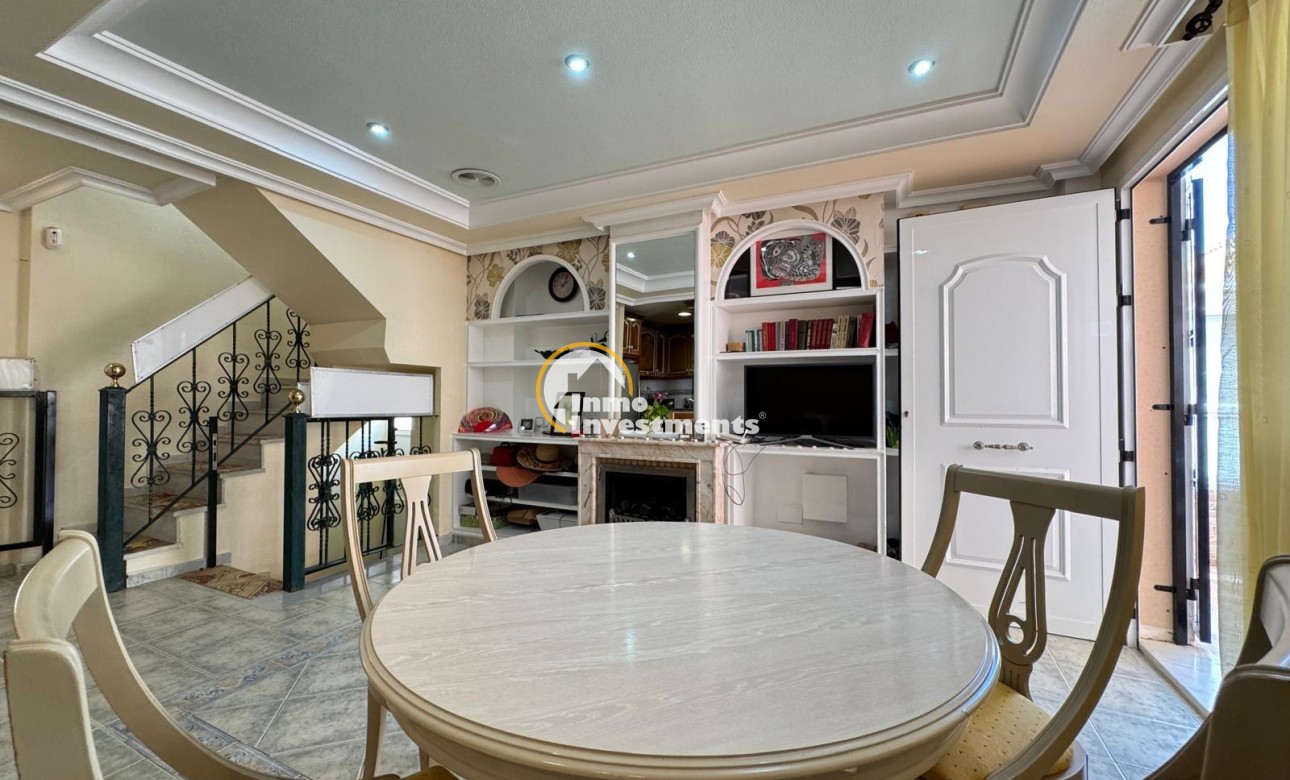 Reventa - Chalet independiente - Guardamar del Segura - Urbanizaciones