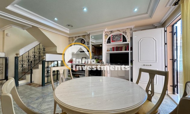 Reventa - Chalet independiente - Guardamar del Segura - Urbanizaciones