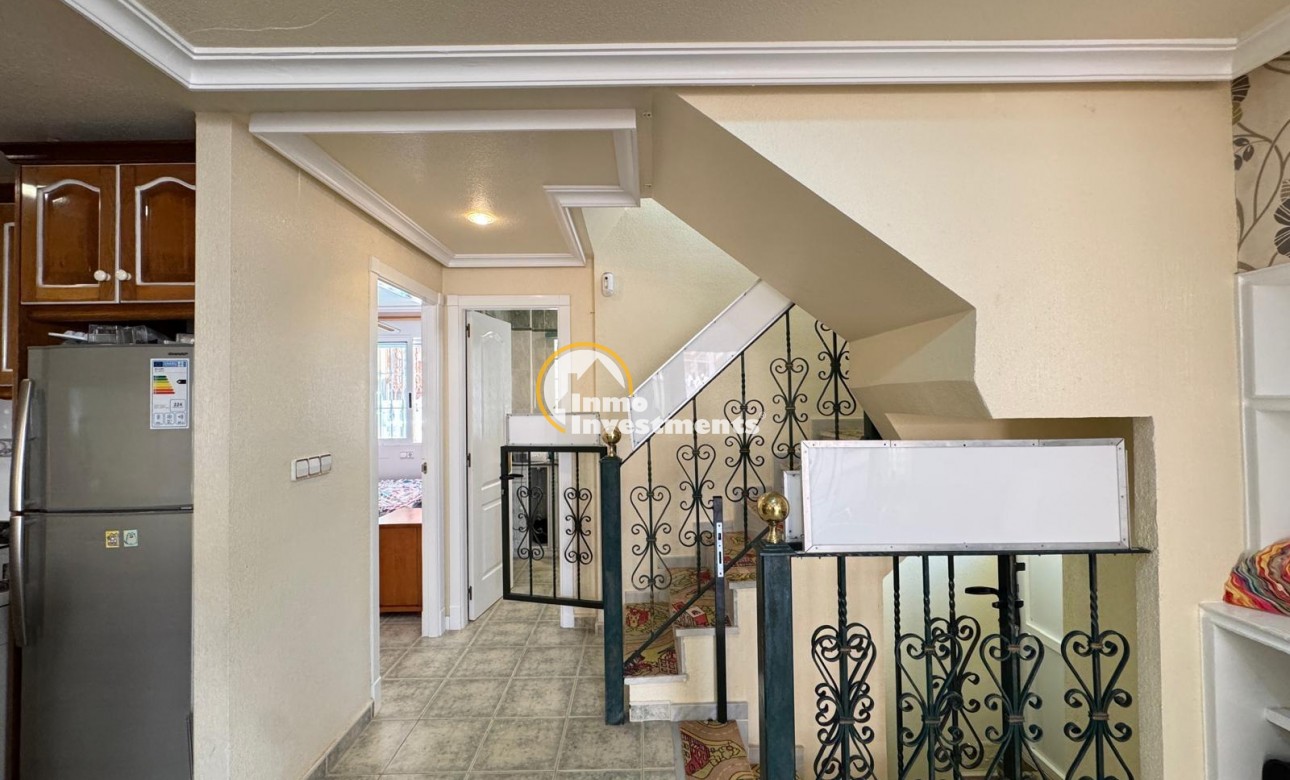 Reventa - Chalet independiente - Guardamar del Segura - Urbanizaciones