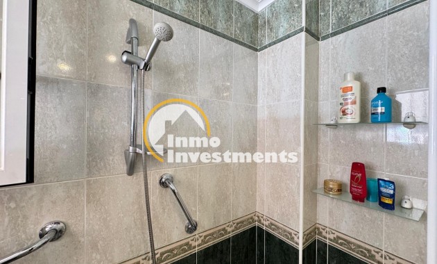 Reventa - Chalet independiente - Guardamar del Segura - Urbanizaciones