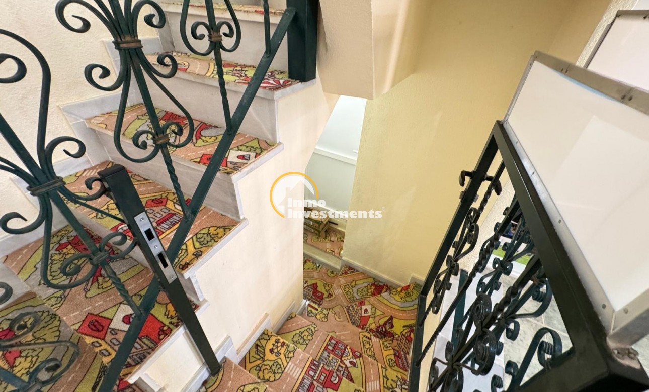 Reventa - Chalet independiente - Guardamar del Segura - Urbanizaciones