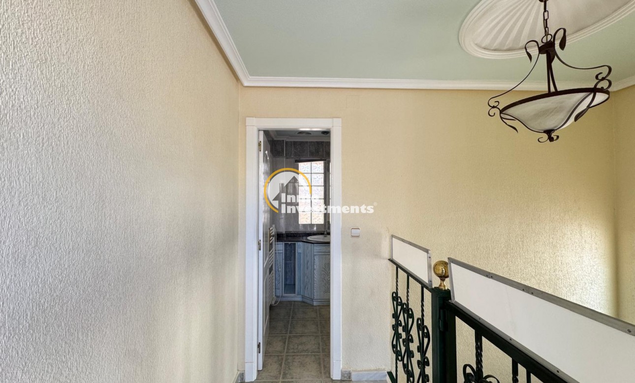 Reventa - Chalet independiente - Guardamar del Segura - Urbanizaciones