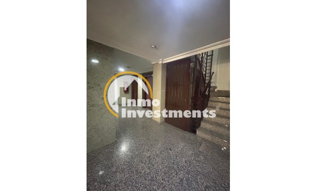 Reventa - Apartamento - Torrevieja - Acequion